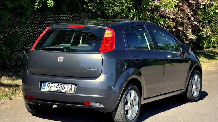 Fiat Punto cena 13999 przebieg: 145558, rok produkcji 2009 z Przemyśl małe 211